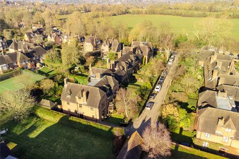 undefined, Heath Close, Hampstead Garden Suburb, London, NW11
