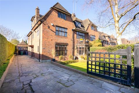undefined, Heath Close, Hampstead Garden Suburb, London, NW11