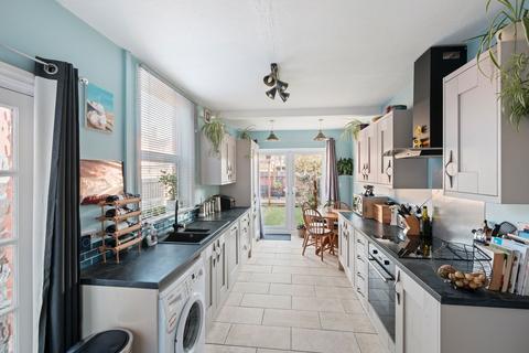 3 bedroom end of terrace house for sale, Rowley Hill Street, Worcester, WR2 5LJ