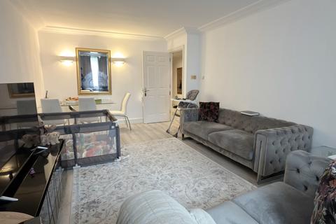 2 bedroom flat to rent, Regent Court, 29A Wrights Lane, London, W8 5SJ