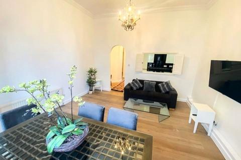 2 bedroom flat to rent, 71 Longridge Road, London, SW5 9SG