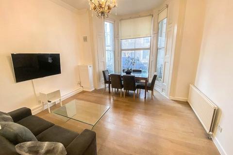 2 bedroom flat to rent, 71 Longridge Road, London, SW5 9SG