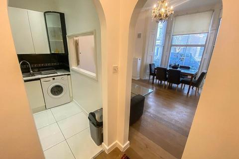 2 bedroom flat to rent, 71 Longridge Road, London, SW5 9SG