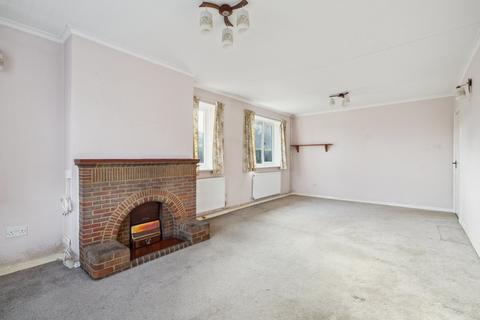 2 bedroom bungalow for sale, Latimer Close, Little Chalfont, Amersham, Buckinghamshire, HP6