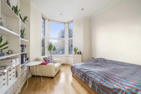 2 bedroom apartment for sale, Hammersmith Grove, London W6