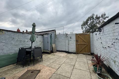 20 Cornall Street, Bury, BL8 1RZ