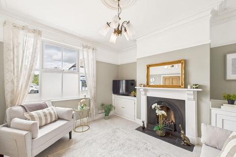 4 bedroom terraced house for sale, Worcester Road, Bromsgrove, B61