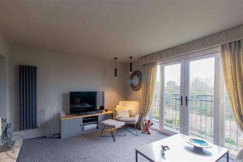 2 bedroom flat for sale, Ashmore Street, Tyldesley, Manchester