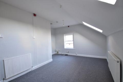 Studio to rent, Ombersley Road, Newport, NP20