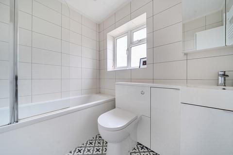 79 East Hill, Woking, GU22 8DL