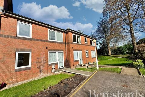 1 bedroom apartment for sale, Fentiman Way, Hornchurch, RM11