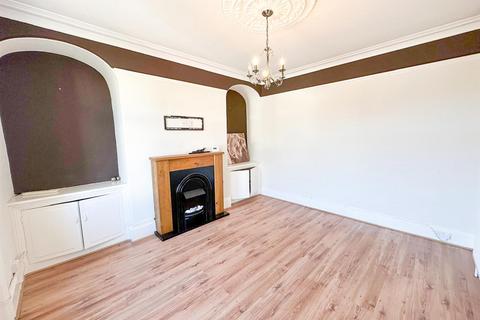 3 bedroom terraced house for sale, South View, Cross Hills,