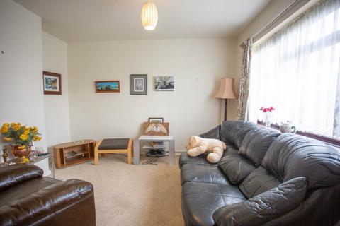 19 Grayne Avenue, Isle Of Grain, Rochester, ME3 0DF