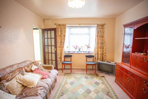 19 Grayne Avenue, Isle Of Grain, Rochester, ME3 0DF