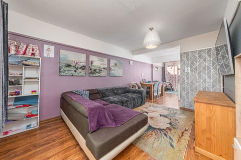 24 Kathleen Drive, Kettering, NN16 0QG