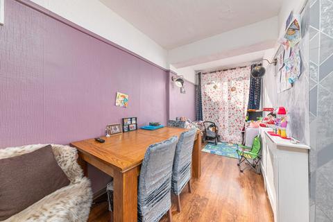24 Kathleen Drive, Kettering, NN16 0QG