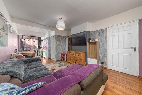 24 Kathleen Drive, Kettering, NN16 0QG
