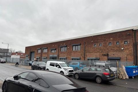 Industrial unit to rent, 50 Aden Road, Enfield, EN3 7SY