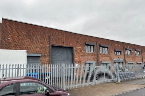 Distribution warehouse to rent - 50 Aden Road, Enfield, EN3 7SY