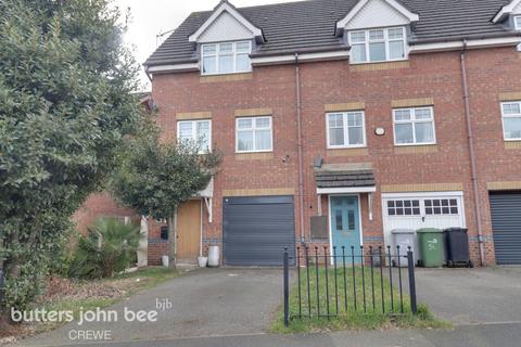 3 bedroom townhouse for sale, Rolls Avenue, Crewe