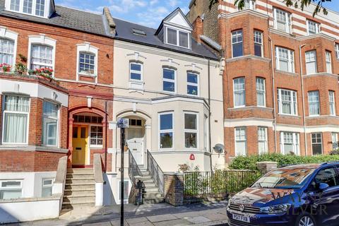 3 bedroom apartment for sale, Kingdon Road, West Hampstead