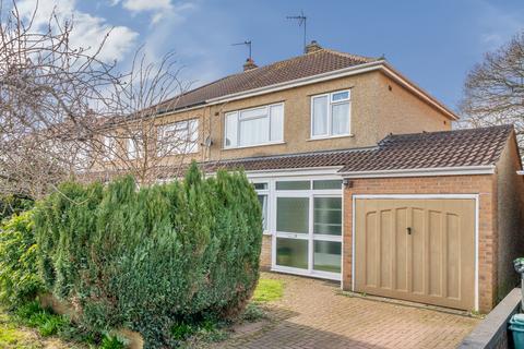 3 bedroom semi-detached house for sale, Fouracre Crescent, Bristol BS16