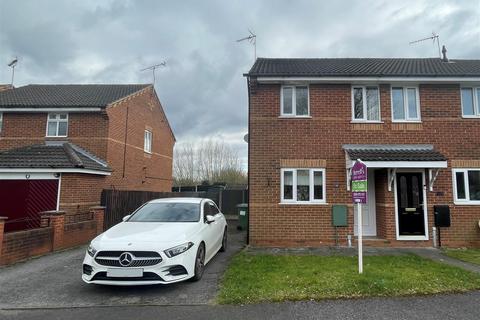 2 bedroom end of terrace house for sale, Carling Avenue, Worksop S80