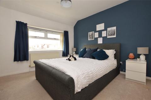 3 bedroom semi-detached house for sale, High Ridge Park, Rothwell, Leeds, West Yorkshire