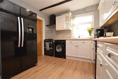 3 bedroom semi-detached house for sale, High Ridge Park, Rothwell, Leeds, West Yorkshire