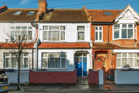 3 bedroom terraced house for sale, Links Road, London SW17