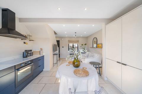 65 Cross Road, Croydon, CR0 6TF