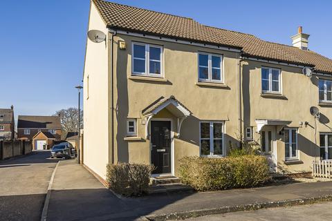 3 bedroom end of terrace house for sale, Burcot Close, Oakhurst, Swindon Wiltshire, SN25