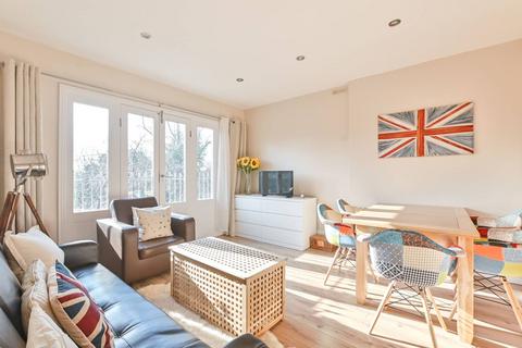 3 bedroom flat for sale, Christchurch Avenue, Brondesbury, London, NW6