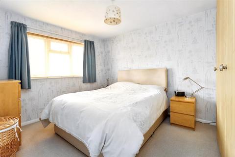 11 Bay Tree Road, Clevedon, BS21 6JP