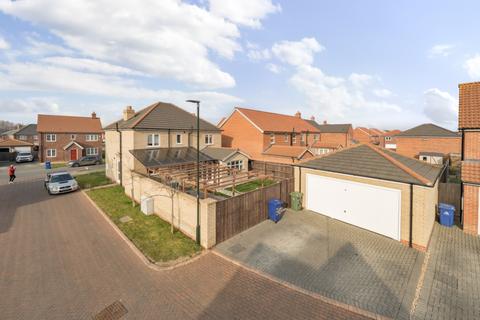 30 Becklands Avenue, New Waltham, Grimsby, DN36 4FA