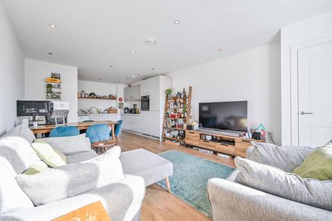 2 bedroom flat for sale, Kennard Apartments, Woolwich, London, SE18