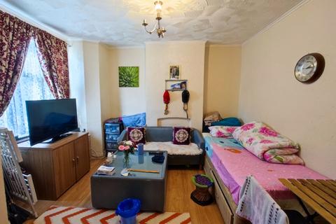 4 Kentmere Road, London, SE18 1DJ