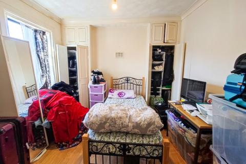 4 Kentmere Road, London, SE18 1DJ