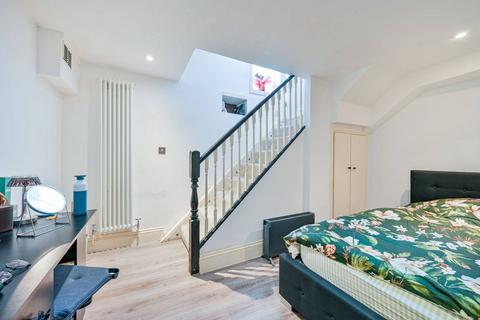 12b Leopold Road, London, W5 3PB