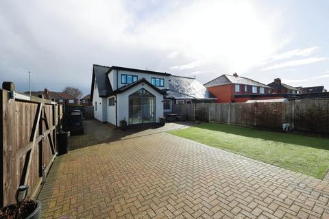 undefined, Lincoln Road, North Hykeham, Lincoln, Lincolnshire, LN6