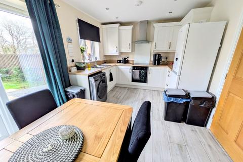 3 bedroom semi-detached house for sale, Clos Coed Derw, Penygroes, SA14 7RD