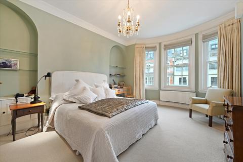 4 bedroom flat for sale, Harley Street, Marylebone, W1G