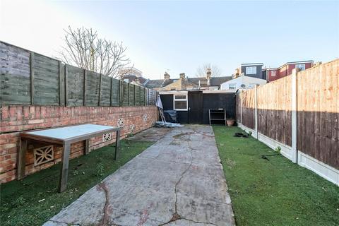 84 Adelaide Road, London, E10 5NW