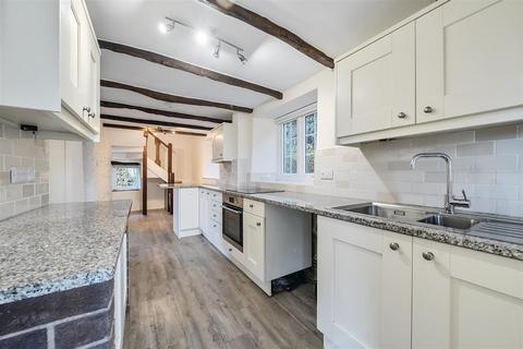 undefined, Luckett, Callington