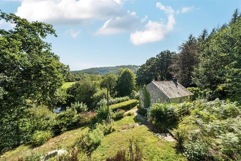 undefined, Luckett, Callington