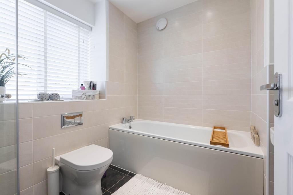 Family bathroom