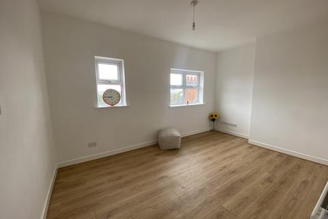 Studio to rent, Glenfield Road, Flat 4, Leicester LE3