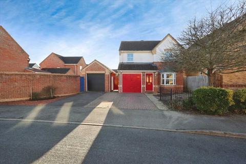 3 bedroom detached house for sale, Magnolia Road, Sleaford