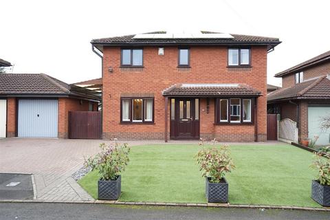 3 bedroom detached house for sale, Branscombe Drive, Sale