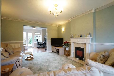 3 bedroom detached house for sale, Branscombe Drive, Sale